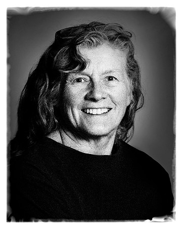 sid portrait 2023_MG_9371-05-2 MASTER flip border copy